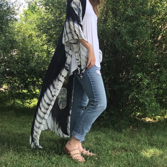 Long Navy Blue Tye Die Wrap Cape - Picture 3 of 7